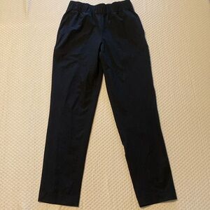 Mondetta Women's Textured Pintuck Straight Leg Pant, Black, XS